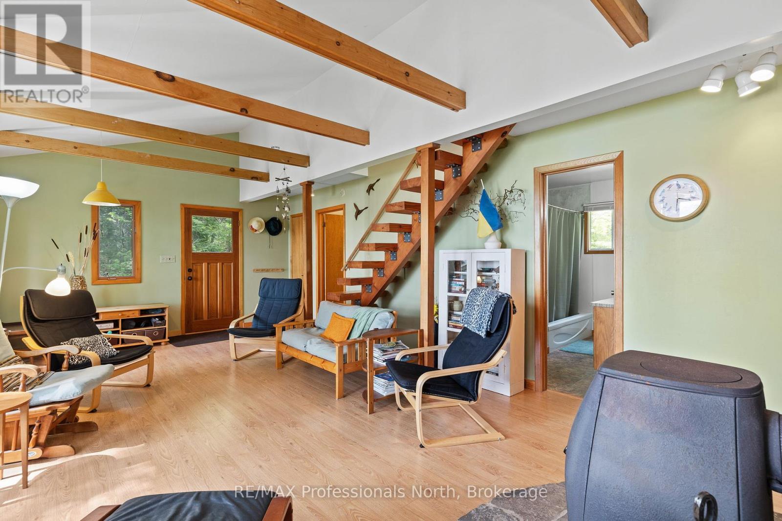 1294 TRINITY ROAD - 14