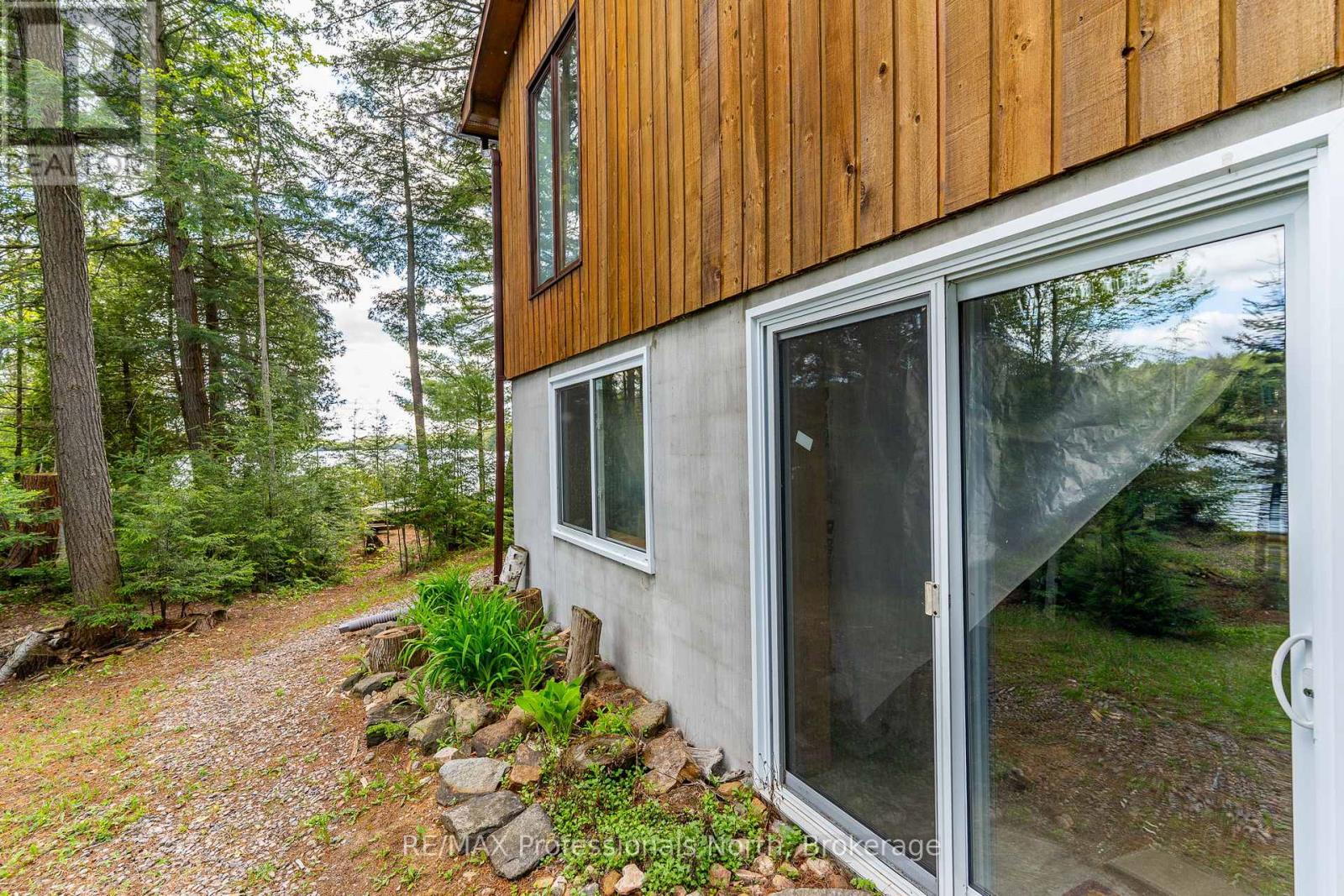 1294 TRINITY ROAD - 36