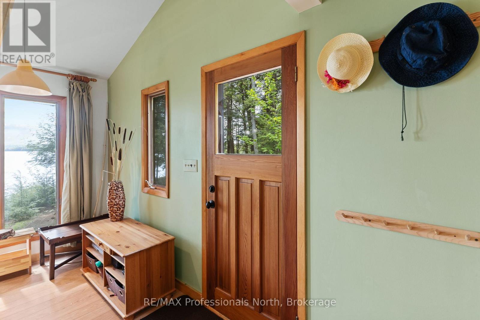 1294 TRINITY ROAD - 9