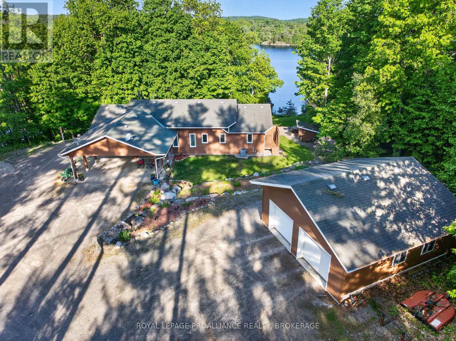 606 WHITES POINT ROAD - 5