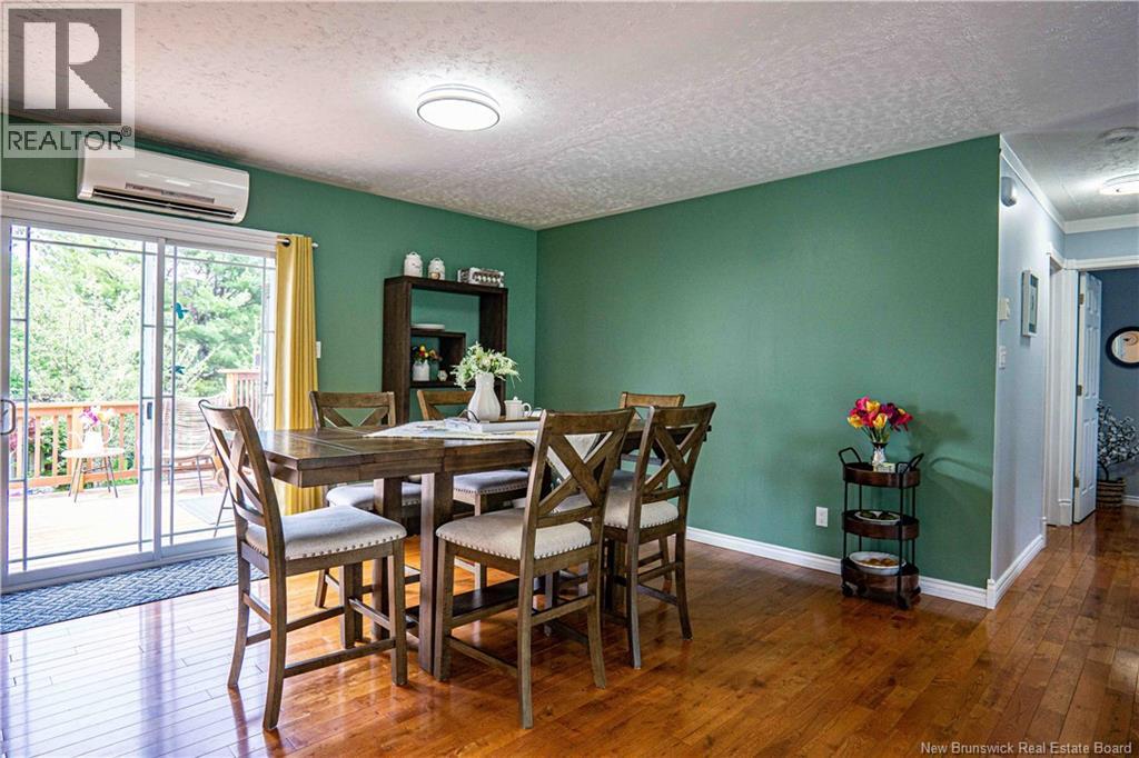 8 Russett Street - 8