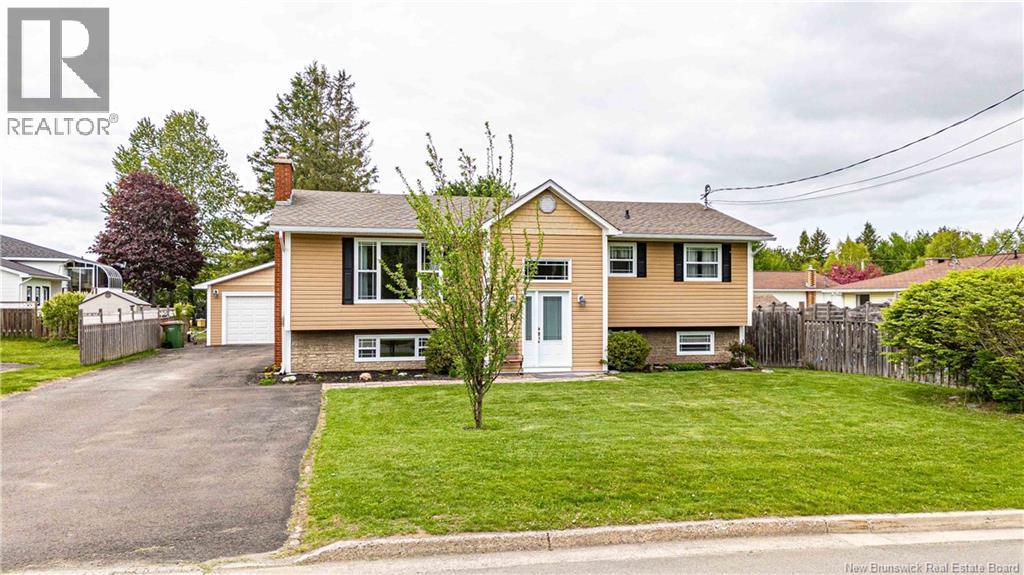 8 Russett Street - 1
