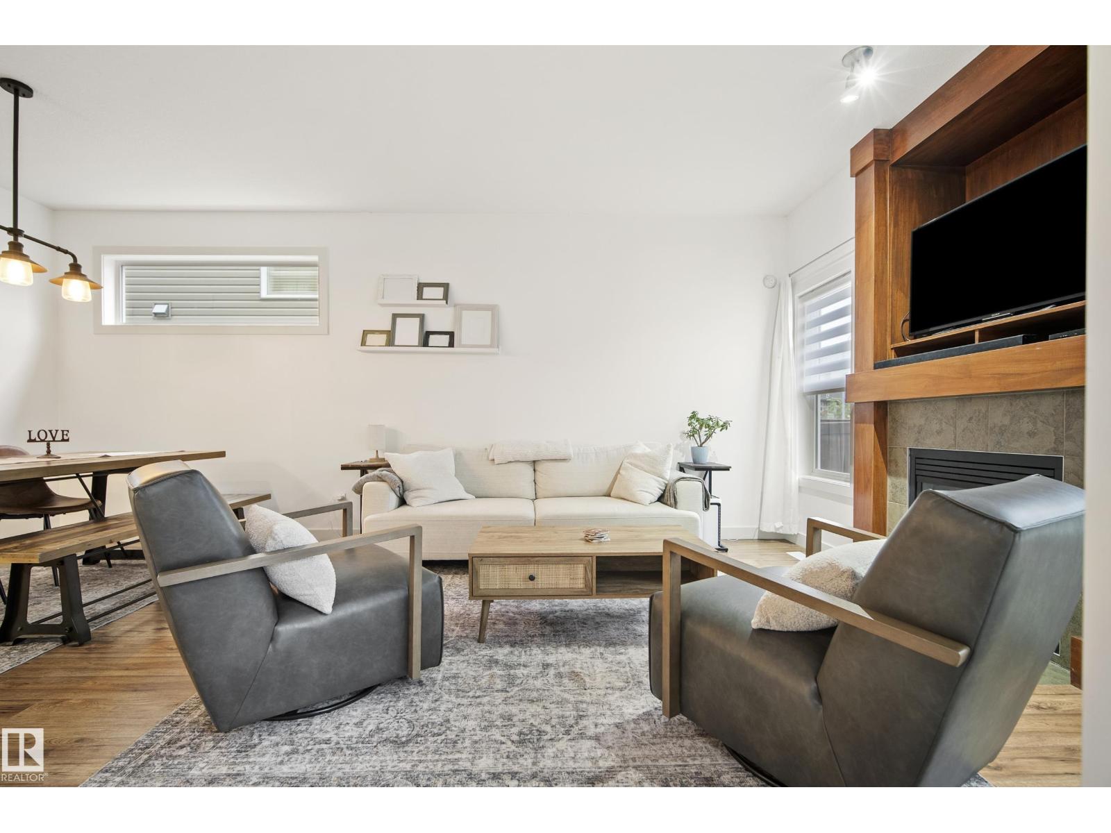32 Hartwick ME — photo 17