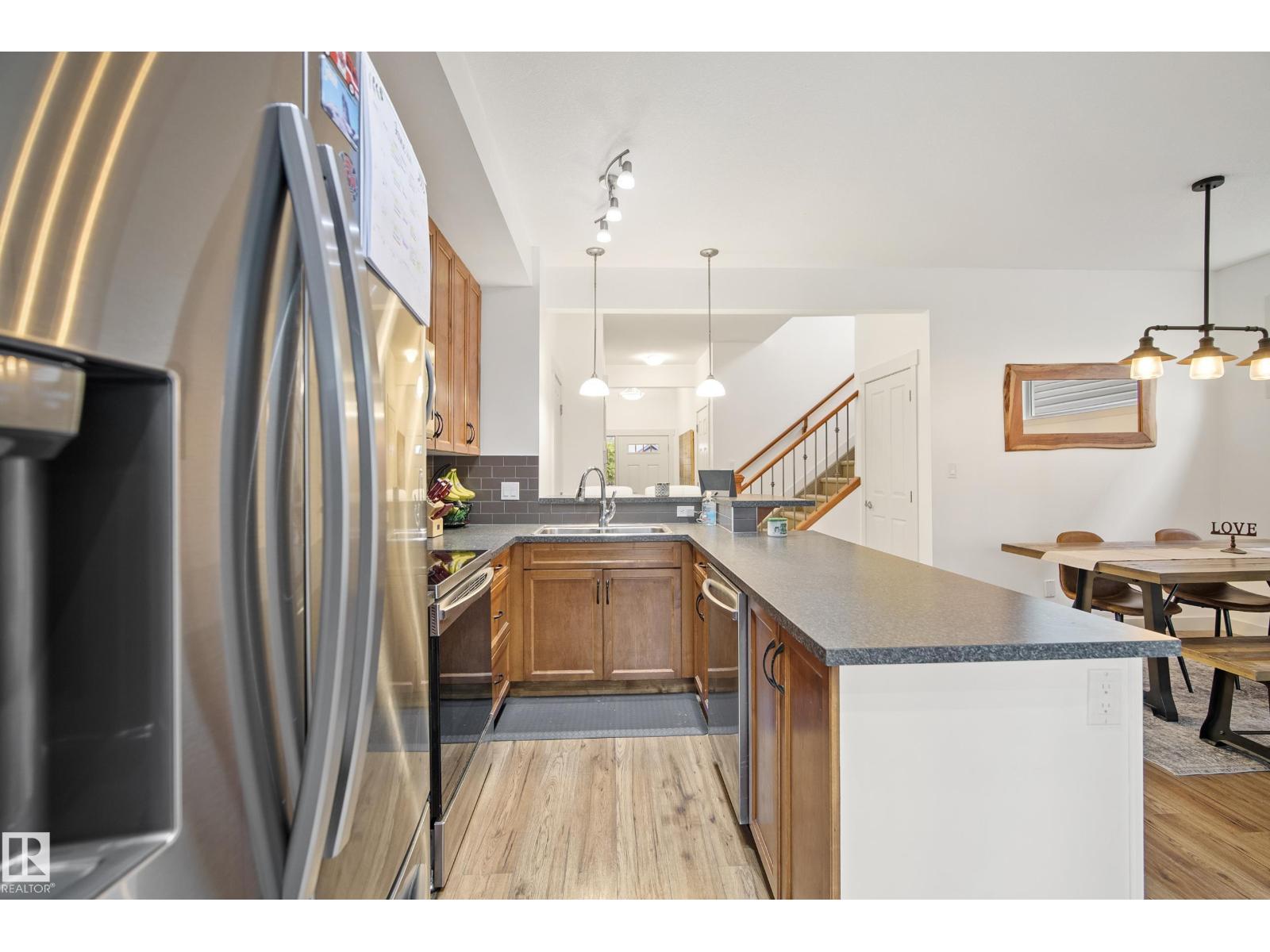 32 Hartwick ME — photo 8