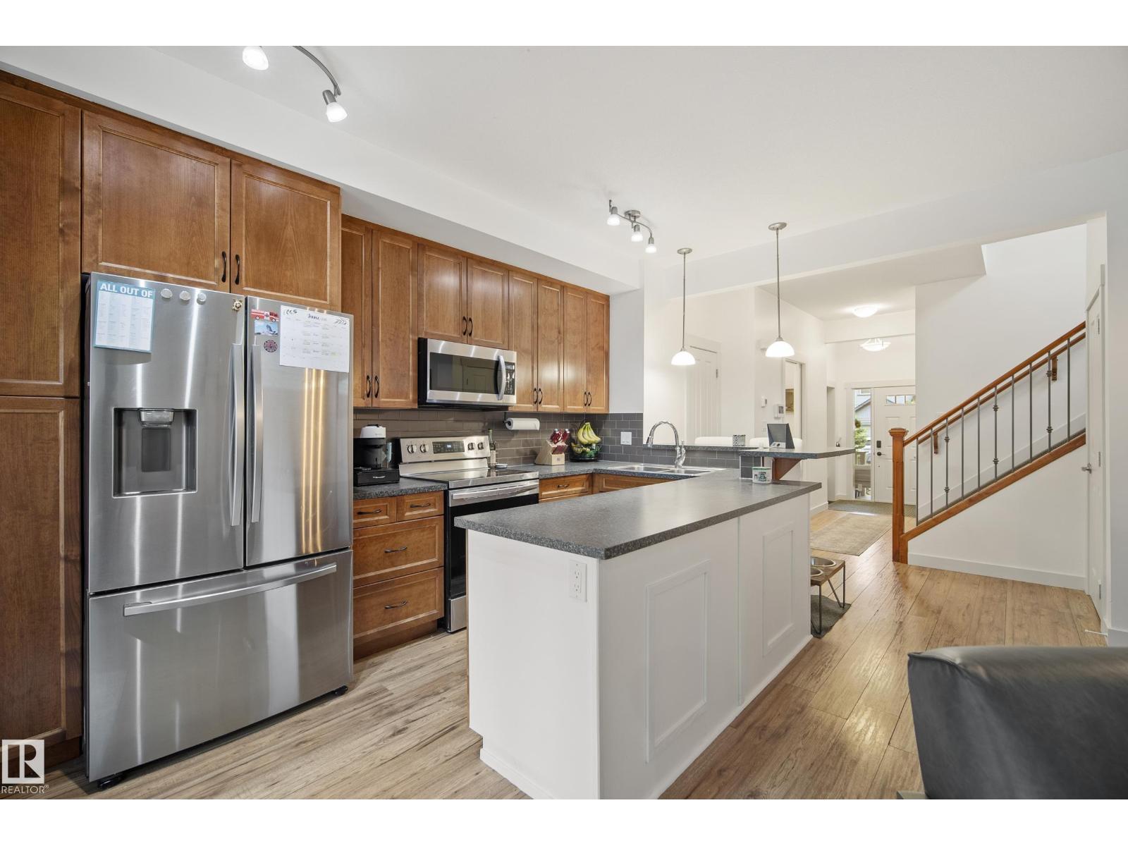 32 Hartwick ME — photo 10