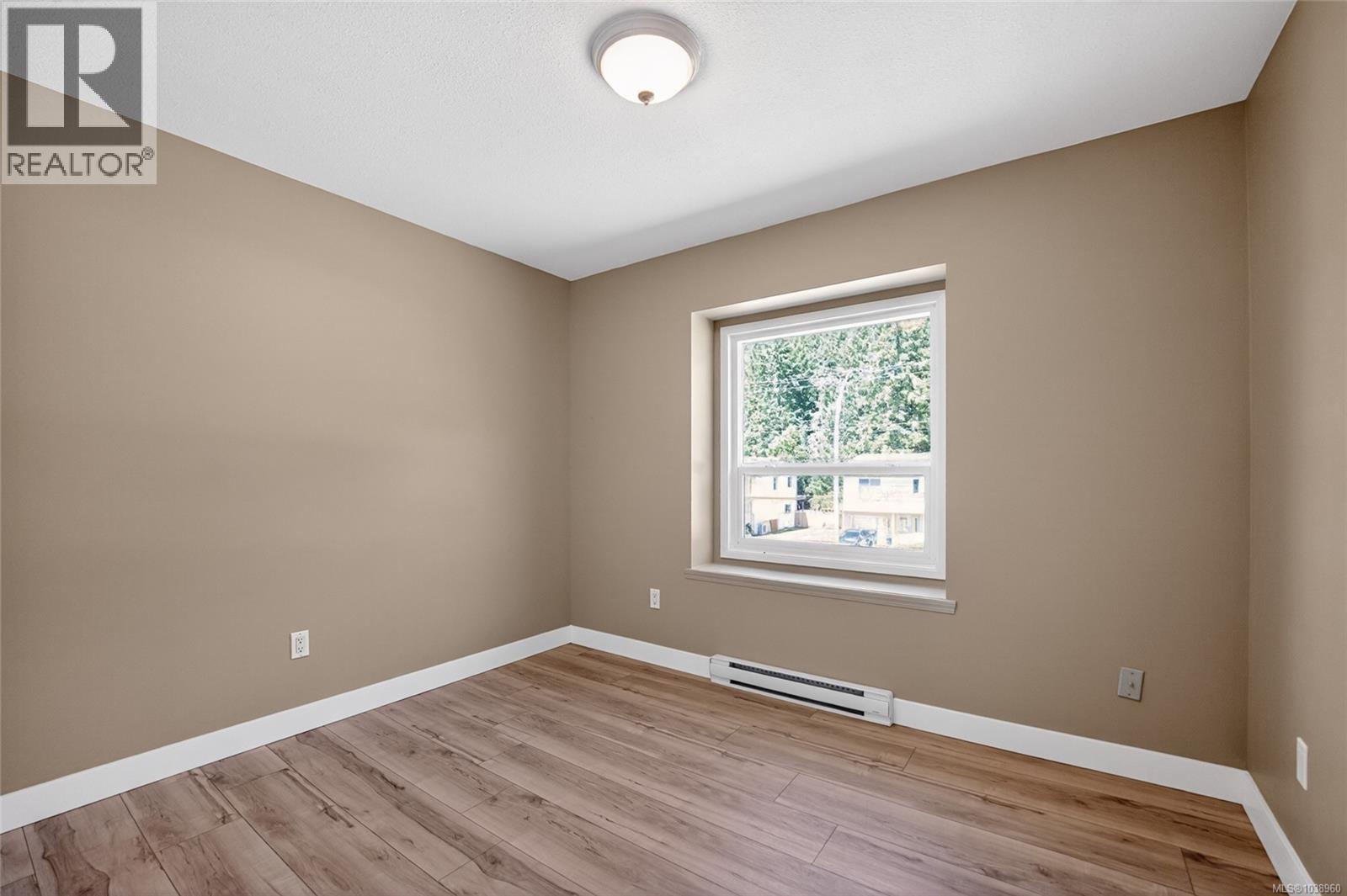 5691 Brookwood Dr, Nanaimo