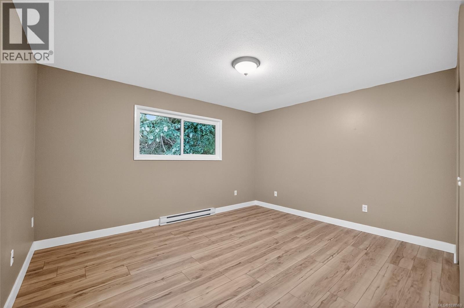 5691 Brookwood Dr, Nanaimo