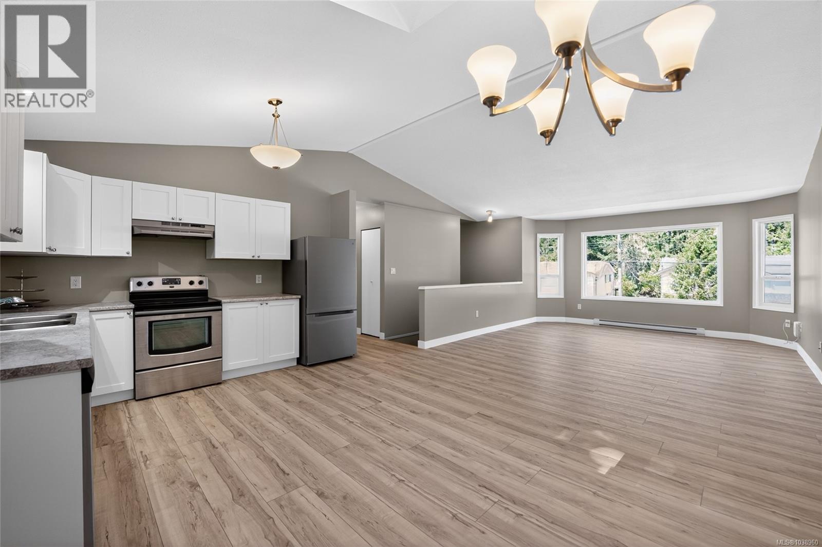 5691 Brookwood Dr, Nanaimo