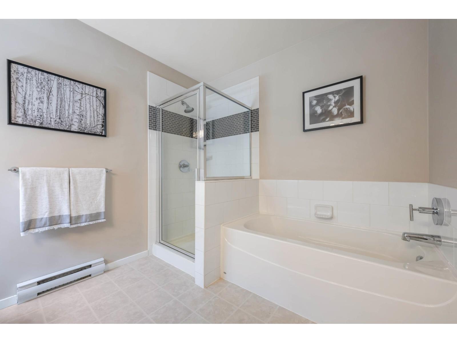#42-8385 DELSOM Way, Delta