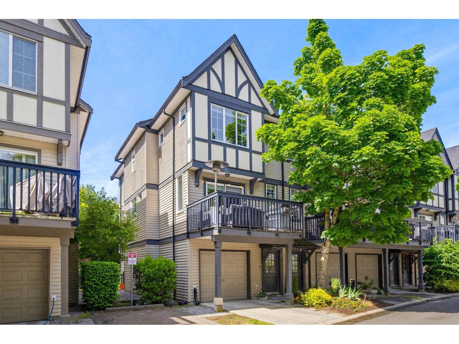#42-8385 DELSOM Way, Delta