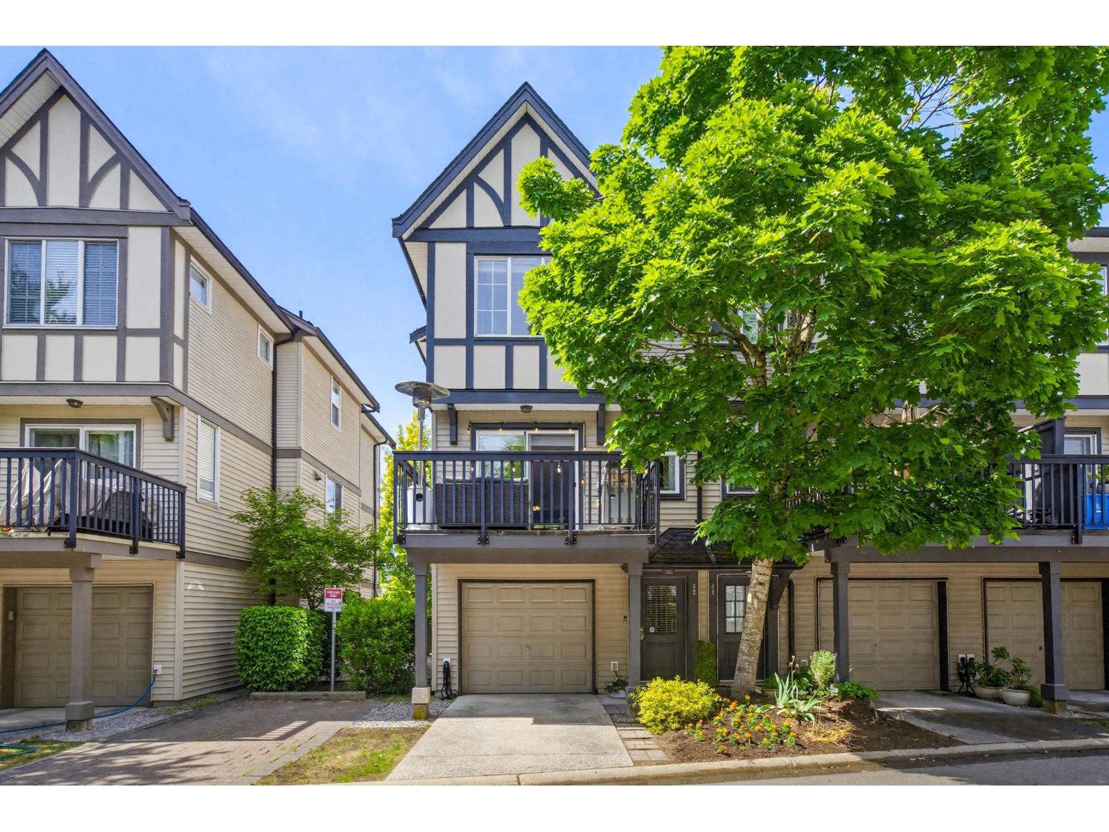 #42-8385 DELSOM Way, Delta