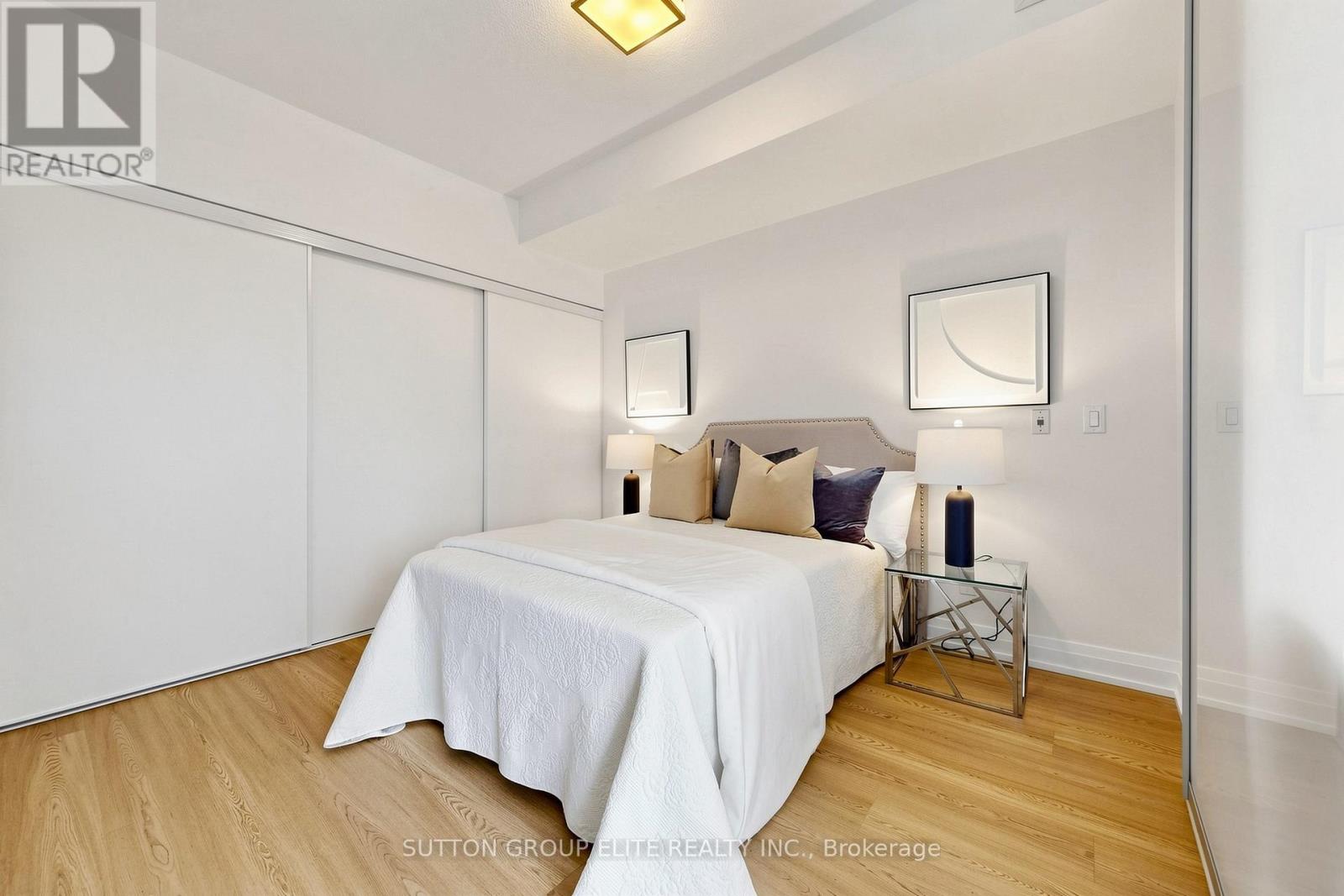#309 2 ANNDALE DRIVE - 14