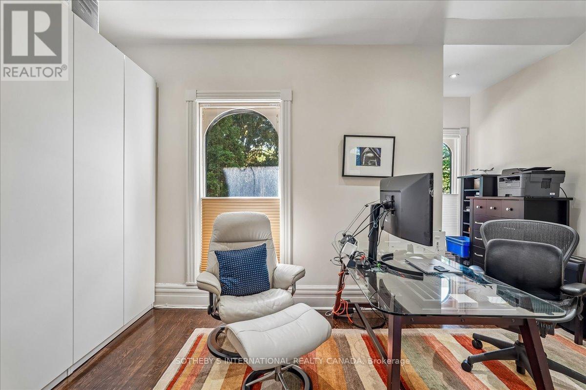 9 ROSE AVENUE - 20