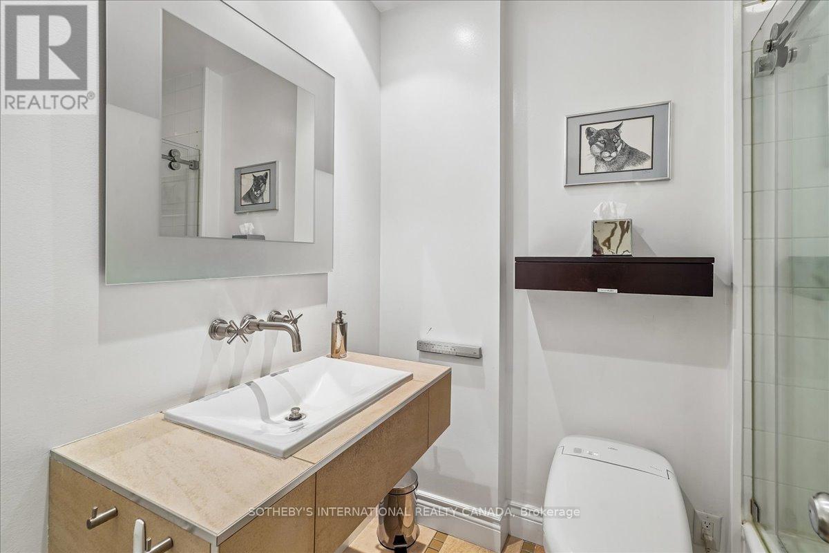 9 ROSE AVENUE - 22