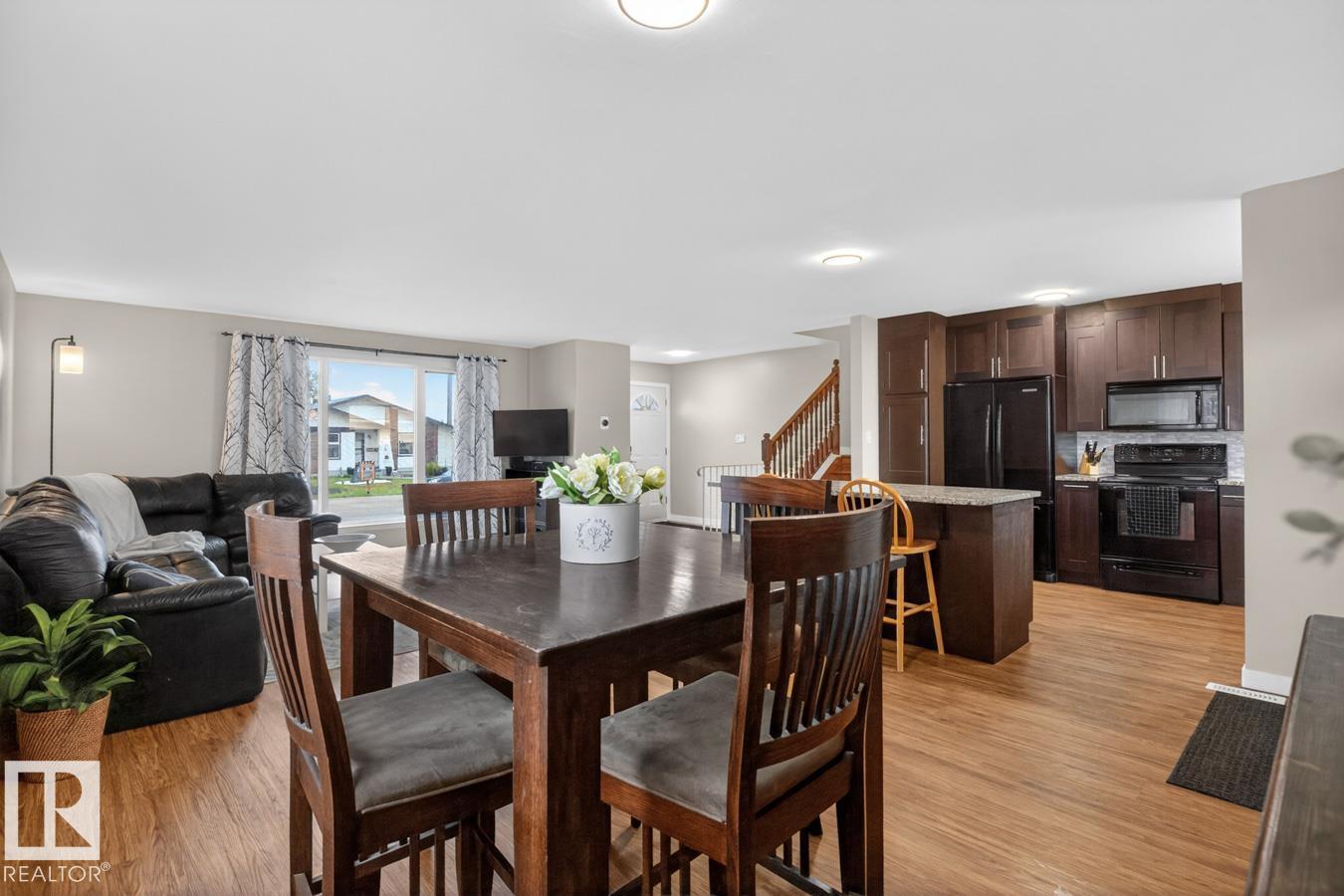3437 136A AV NW