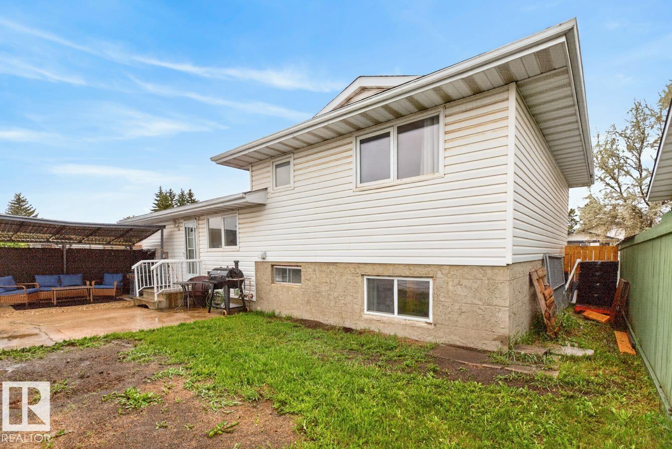 3437 136A AV NW - 35