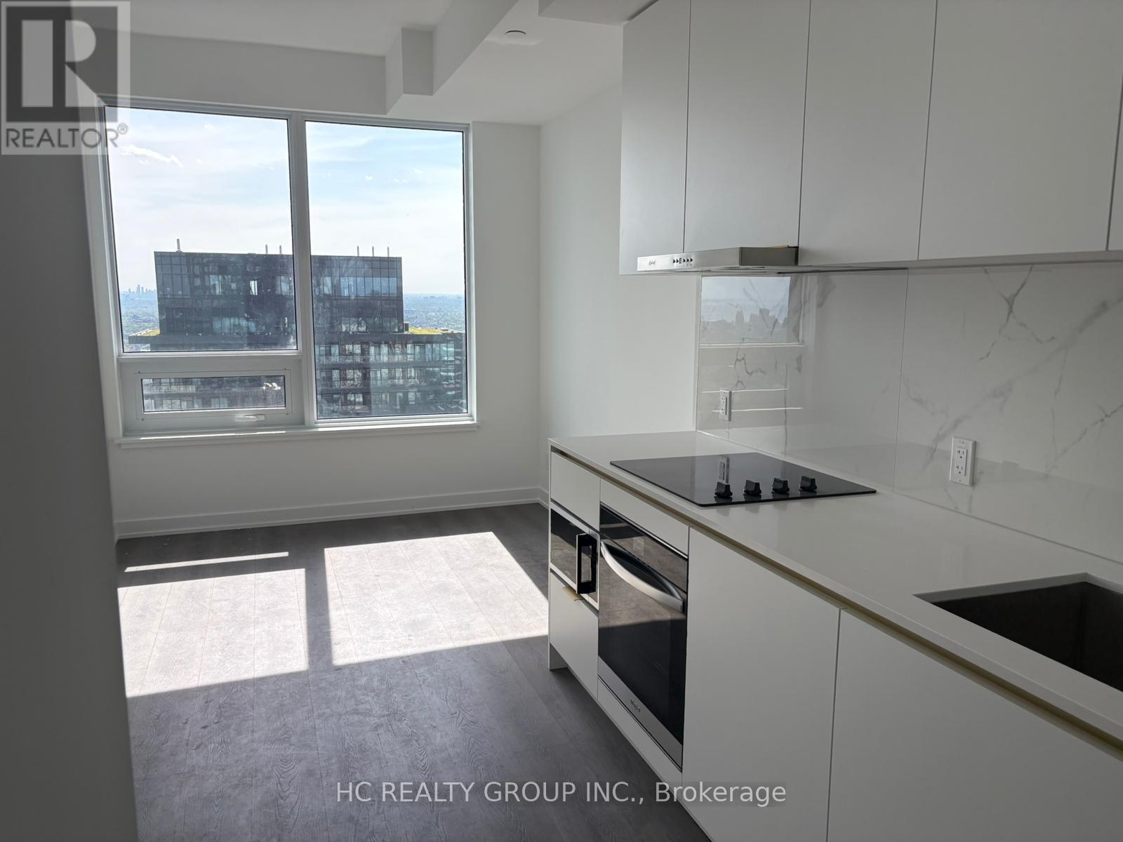 Listing photo of 5201 - 8 WELLESLEY STREET W