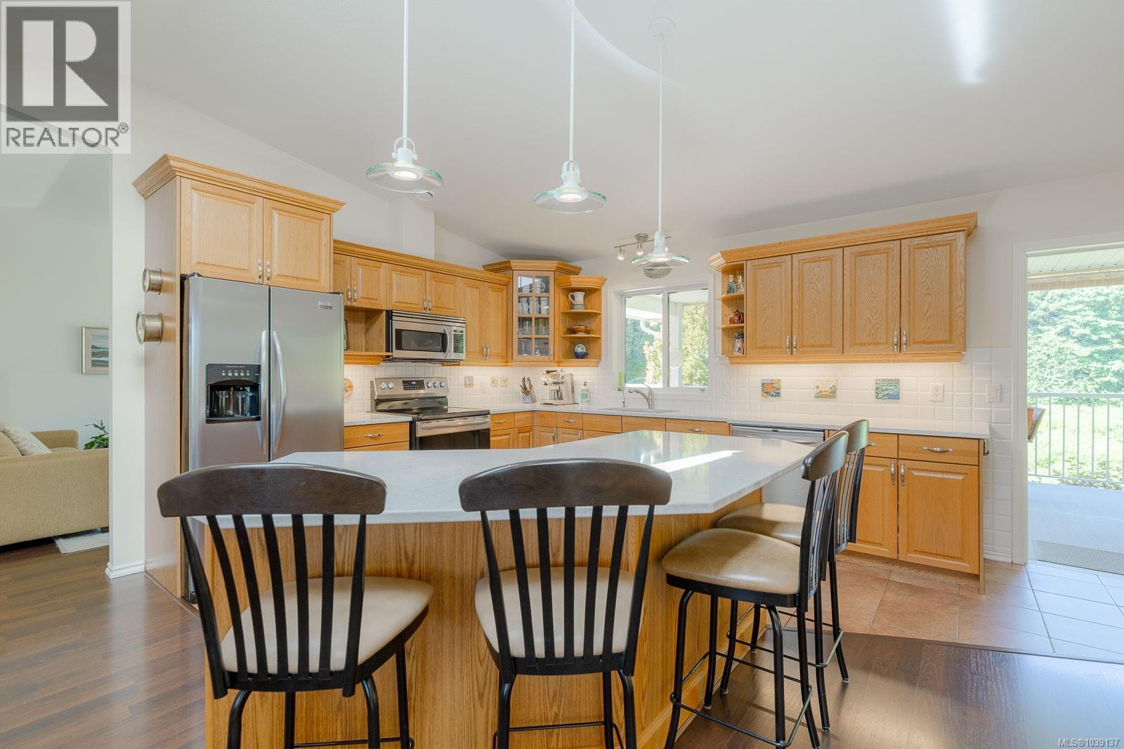 2757 Cedar Rd, Nanaimo