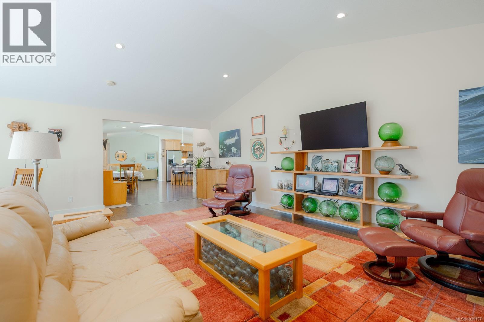 2757 Cedar Rd, Nanaimo