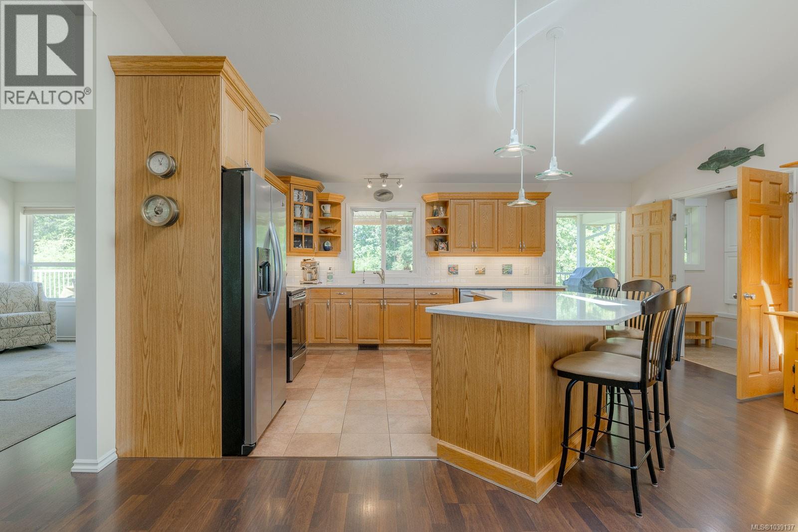 2757 Cedar Rd, Nanaimo