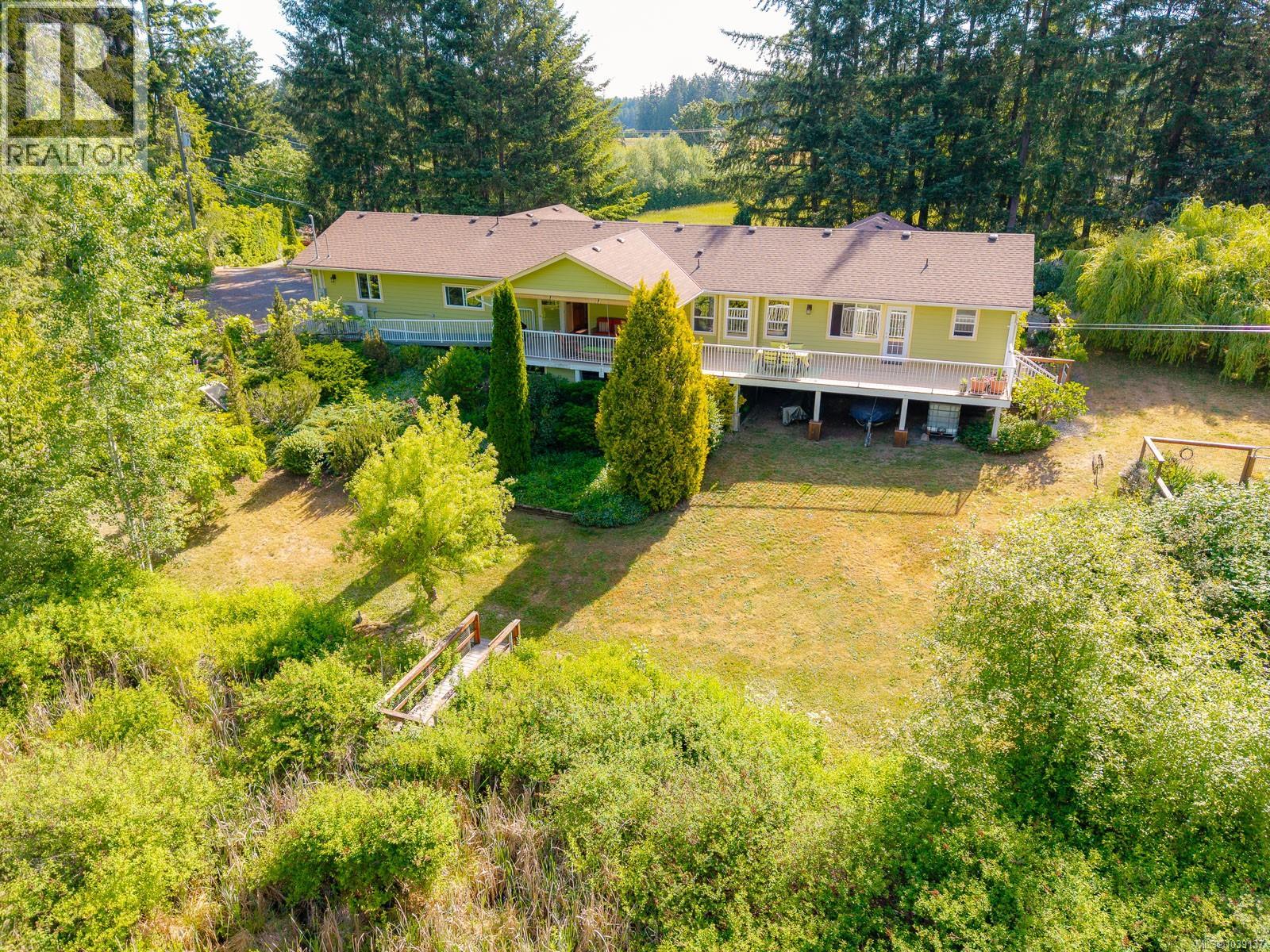 2757 Cedar Rd, Nanaimo