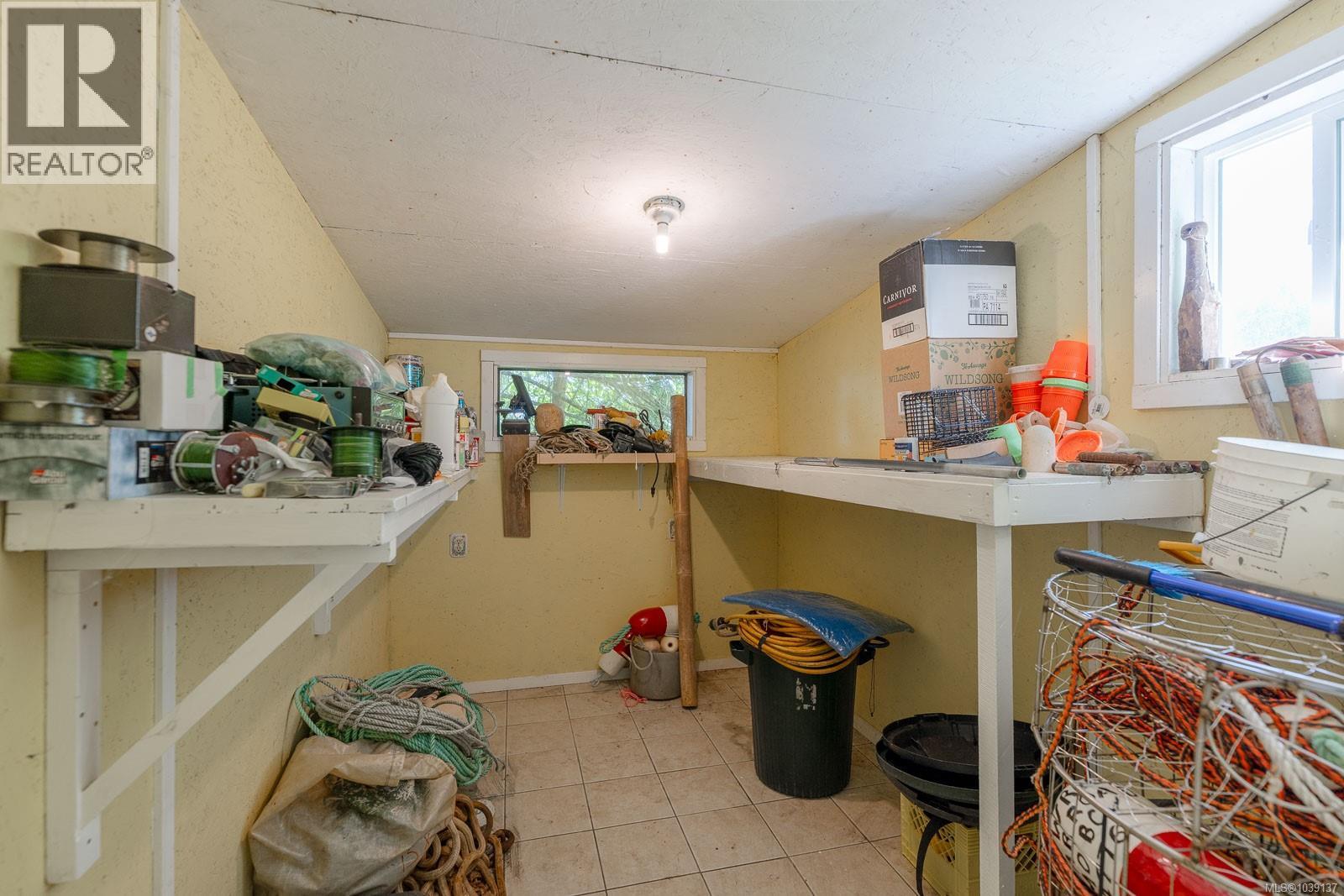 2757 Cedar Rd, Nanaimo