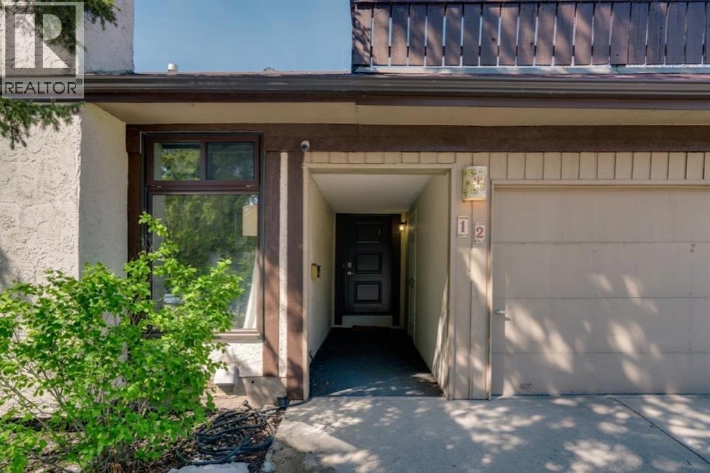 12 Oakvale Place SW - 37