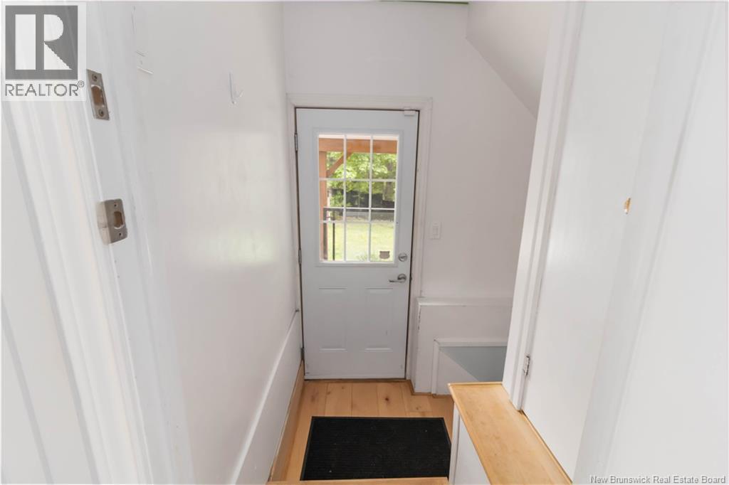 807 Smythe - 20