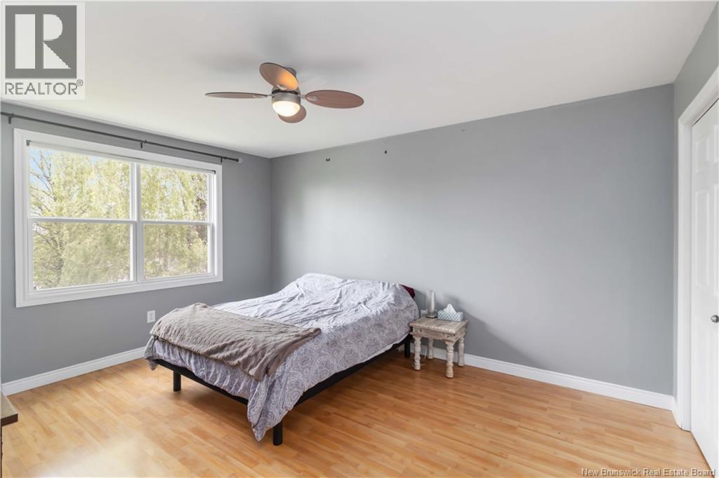 807 Smythe - 23