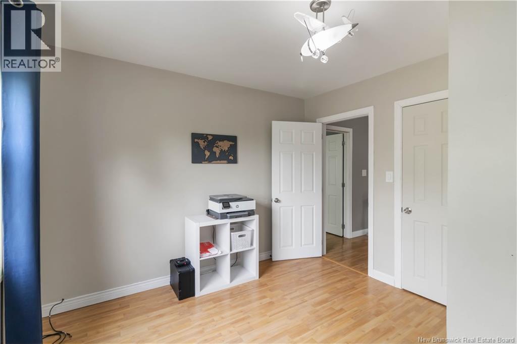 807 Smythe - 26