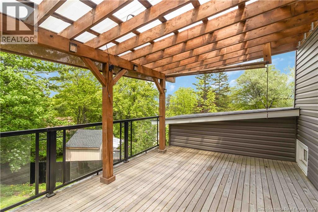 807 Smythe - 38
