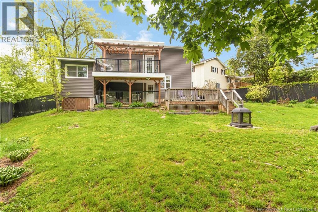807 Smythe - 44