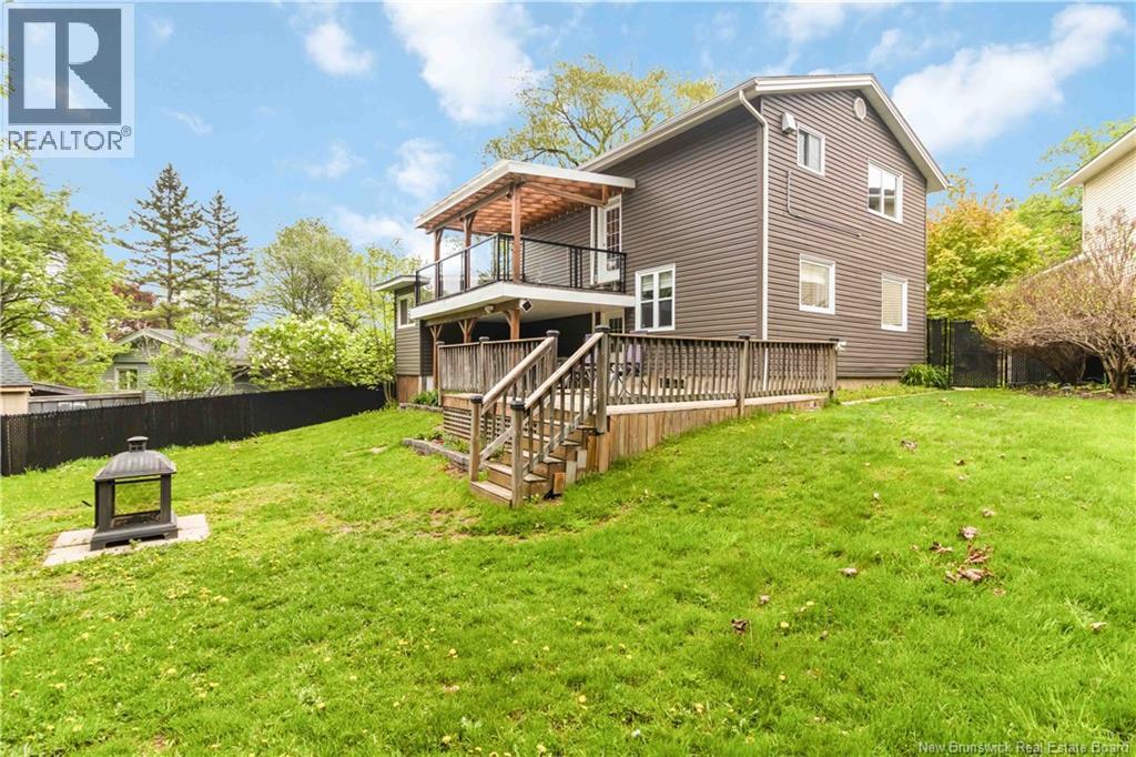 807 Smythe - 46