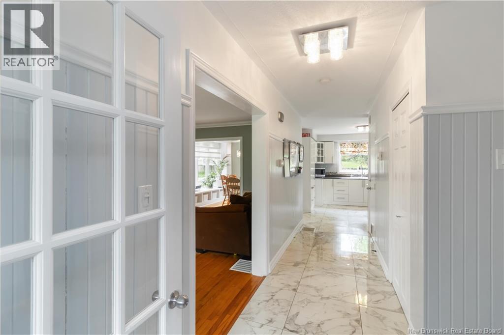 807 Smythe - 7