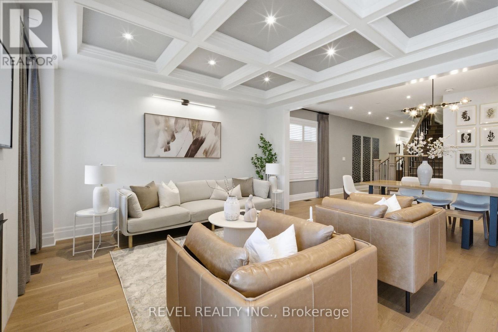 Listing 29846989
