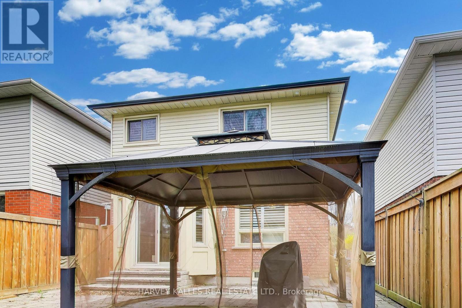 70 ANDONA CRESCENT - 27