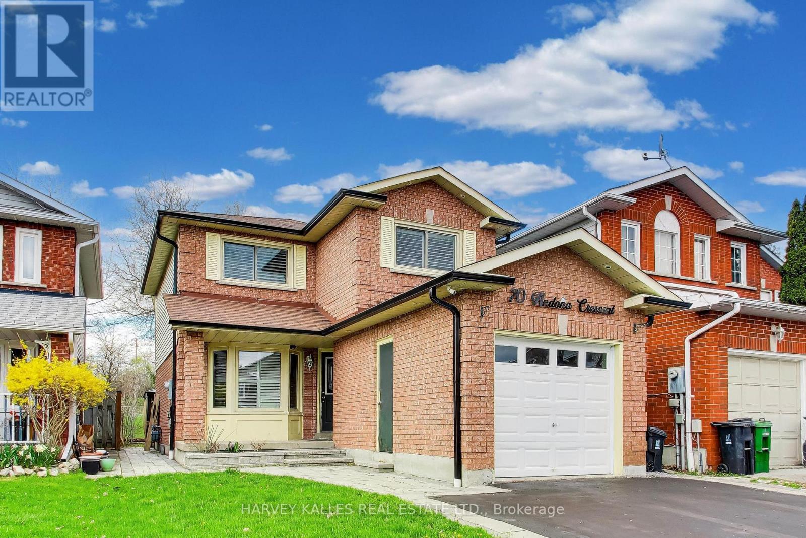 70 ANDONA CRESCENT - 3