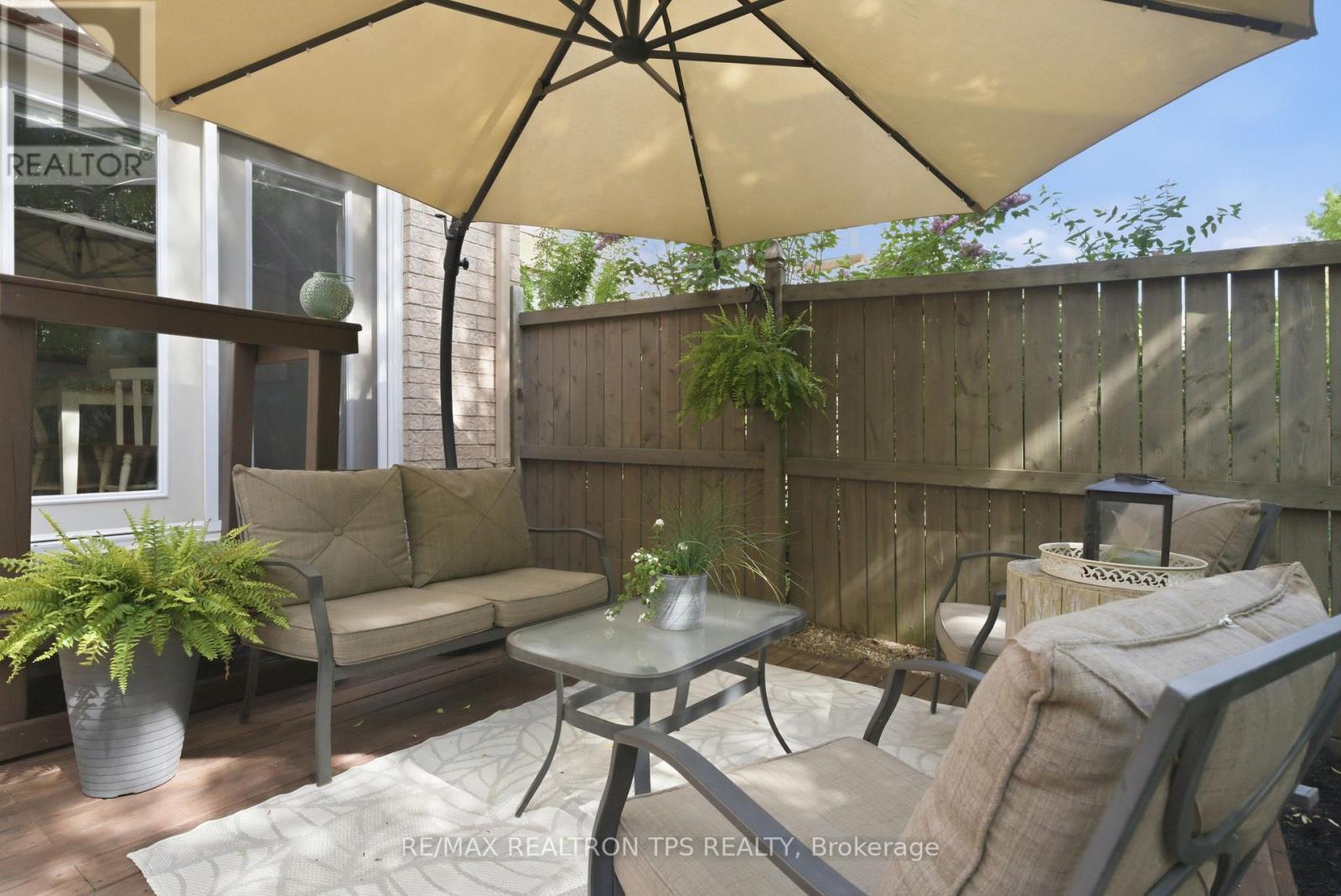 68 RICHFIELD SQUARE - 22