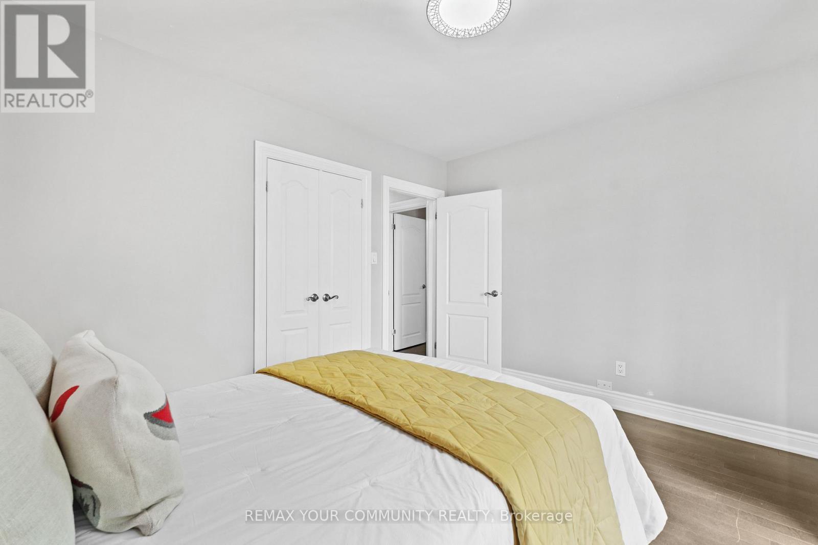 23 PENETANG CRESCENT - 19