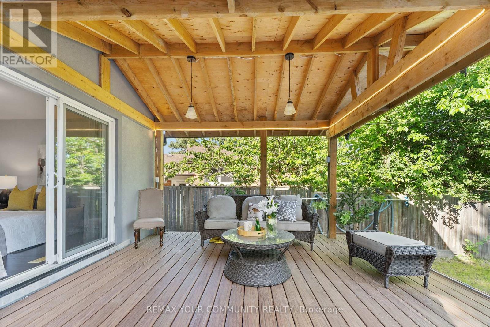 23 PENETANG CRESCENT - 33
