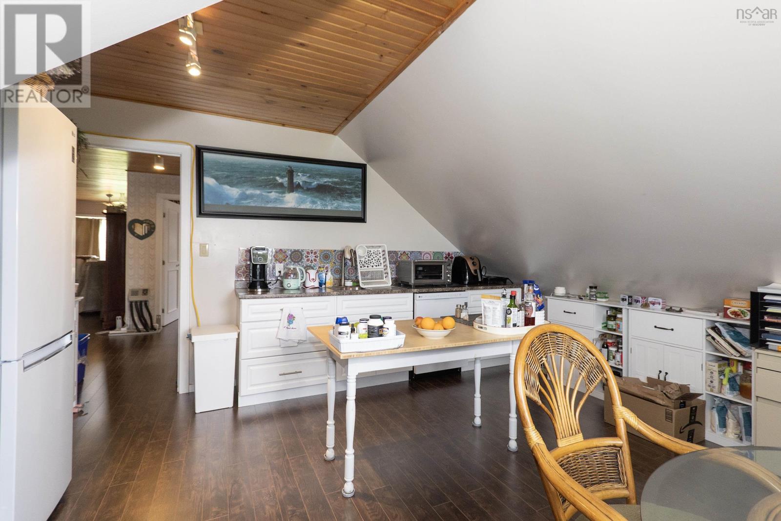 5096 Highway 366 - 35