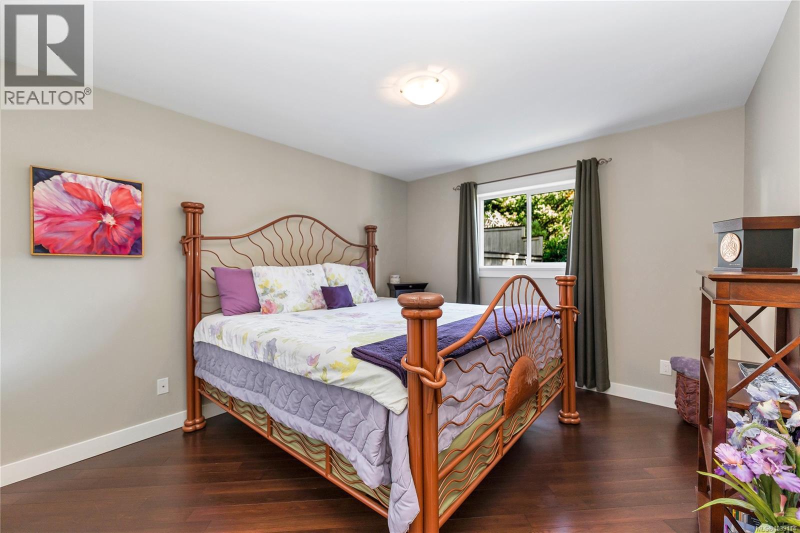 1084 Tatlow Rd - 43
