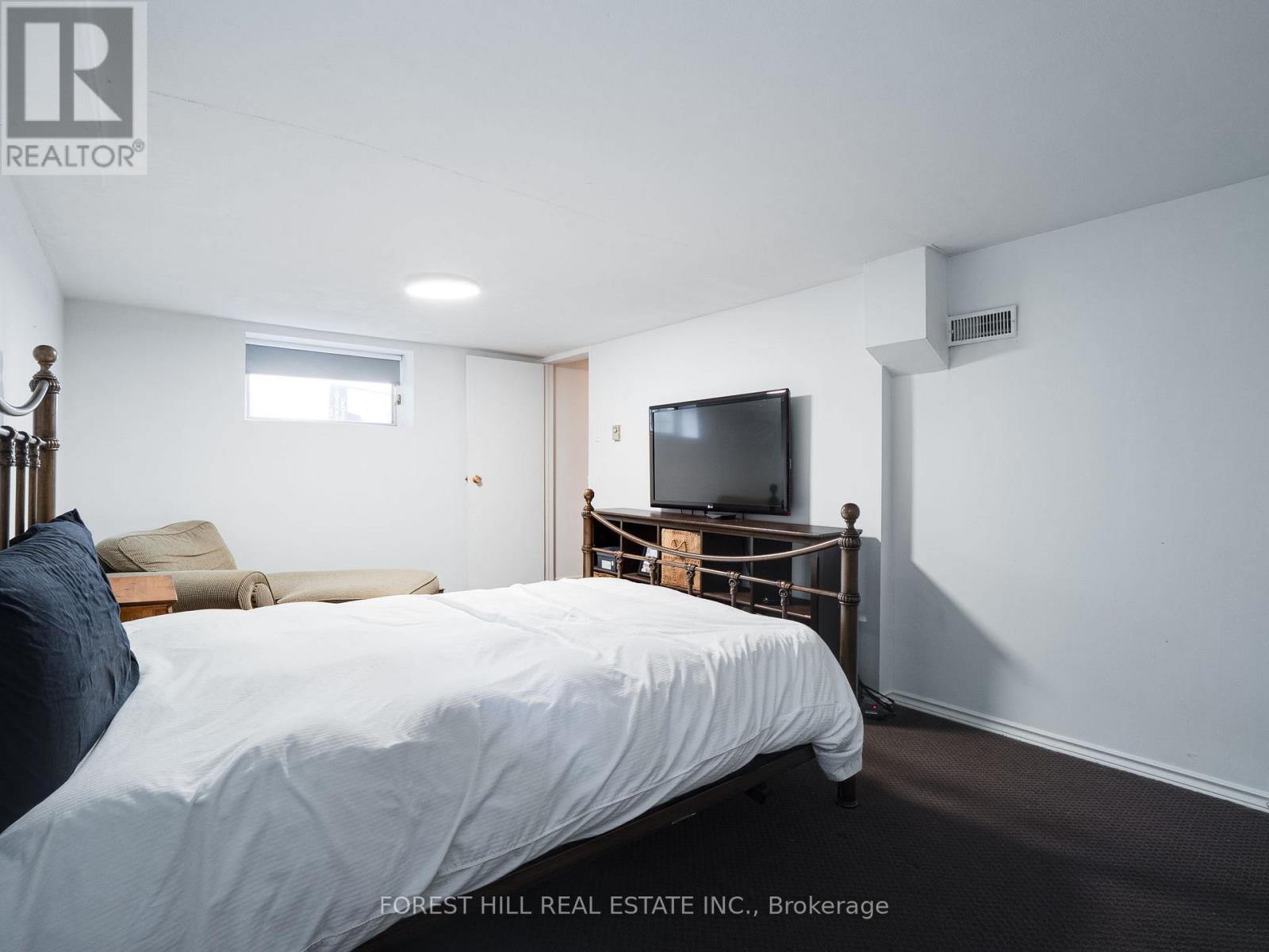 236 CAMERON AVENUE - 32