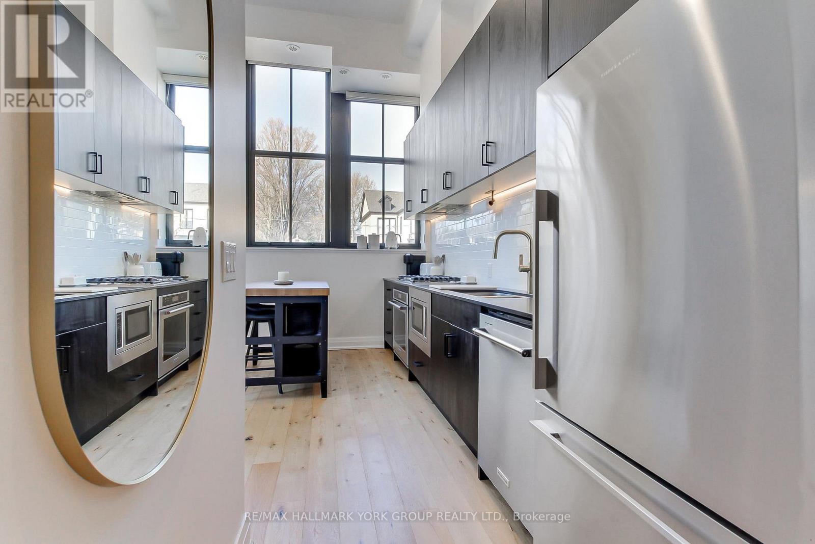 #203 400 PARK AVENUE - 1