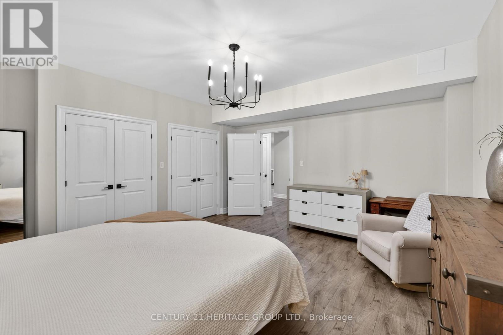 60 COLBORNE STREET - 30