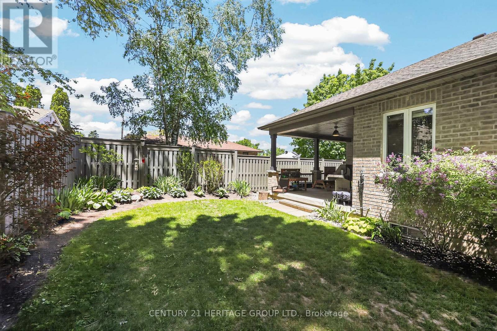 60 COLBORNE STREET - 40
