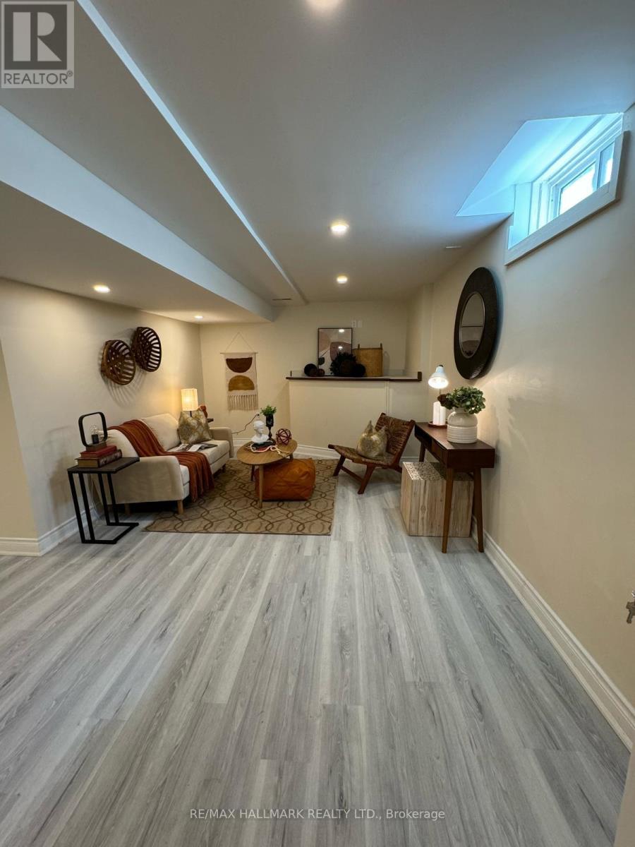 Listing photo of ROOM 2 - 248 CROSSLAND GATE