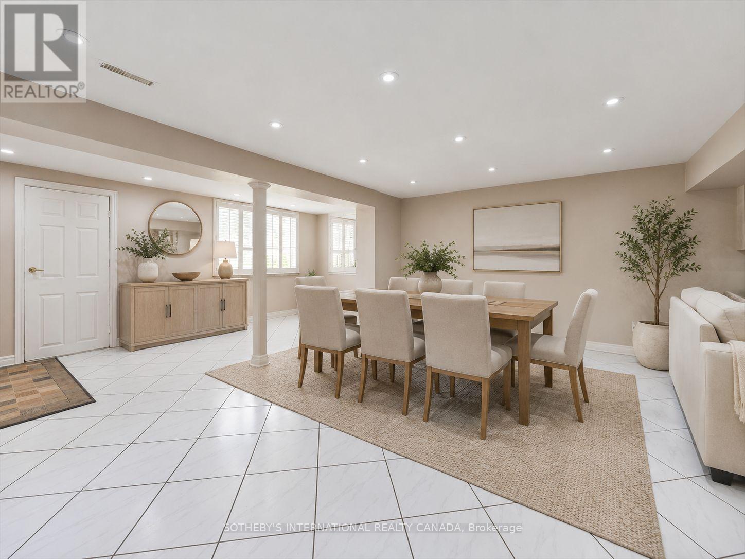 502 QUEENS DRIVE - 36