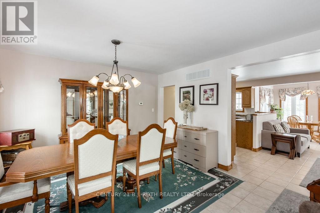 1187 FRENCH ROAD - 12
