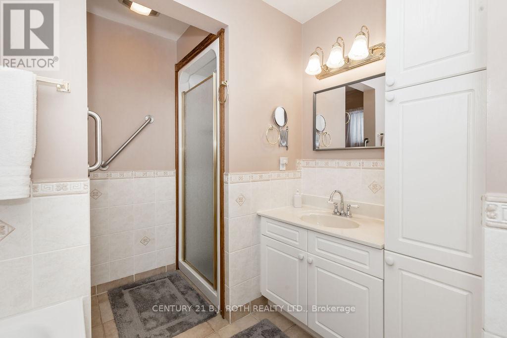 1187 FRENCH ROAD - 27
